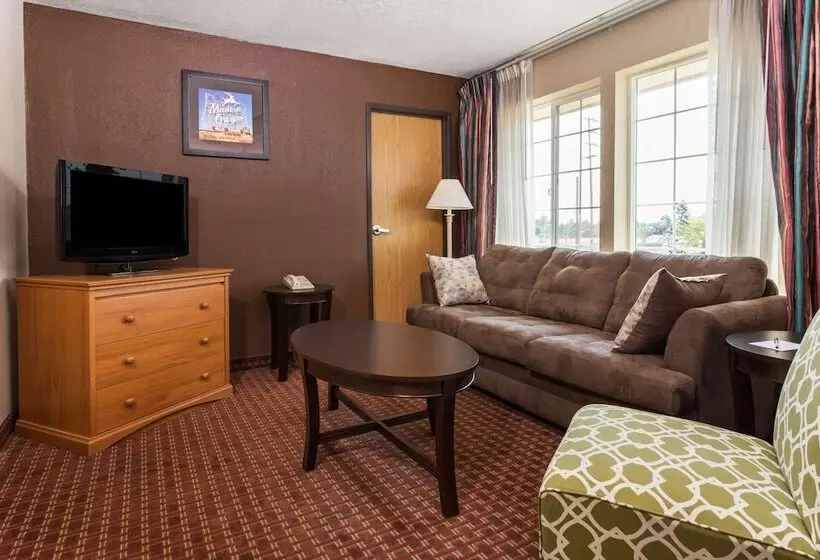 سوئیت با تخت بزرگ, Ramada By Wyndham Portland