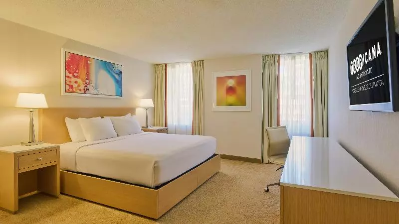 اتاق استاندارد برای معلولان, Virginia Santa Barbara, Tapestry Collection By Hilton
