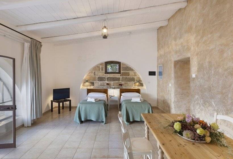 غرفة عائلية, Masseria Zanzara