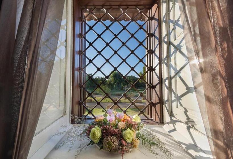 غرفة عائلية, Masseria Zanzara