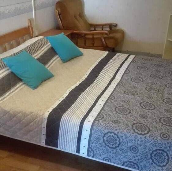 Люкс, Chambres, Table D Hotes Et Gites Les Mesanges