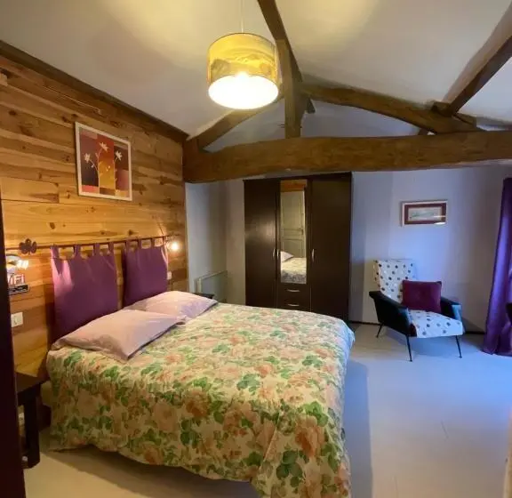 スタンダードルーム, Chambres, Table D Hotes Et Gites Les Mesanges