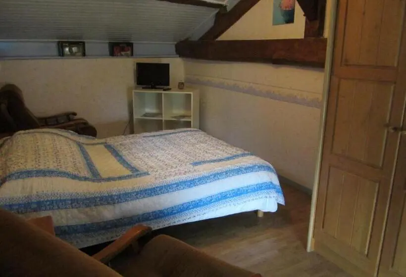 スイート, Chambres, Table D Hotes Et Gites Les Mesanges