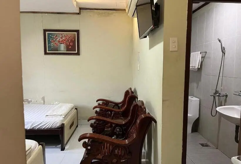 اتاق استاندارد سه نفره, Khang Bảo Viên