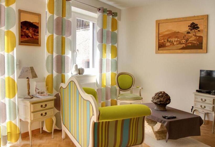 جناح مزوَّد بشرفة, L Etape 9