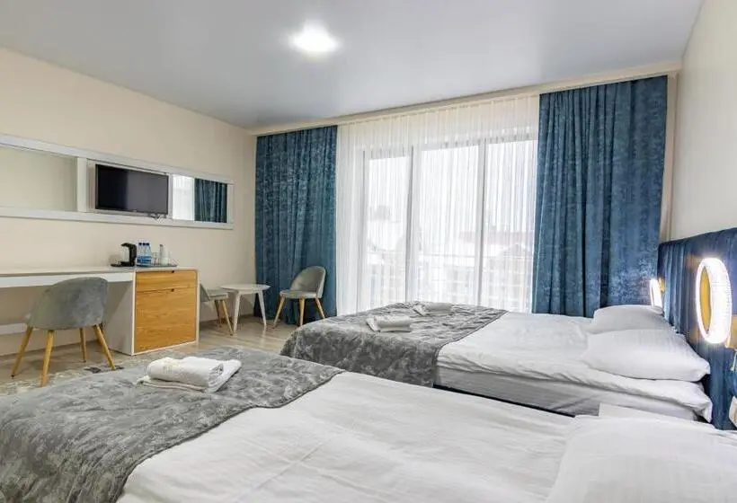 Deluxe Kolmen Hengen Huone, Elena Spa Resort