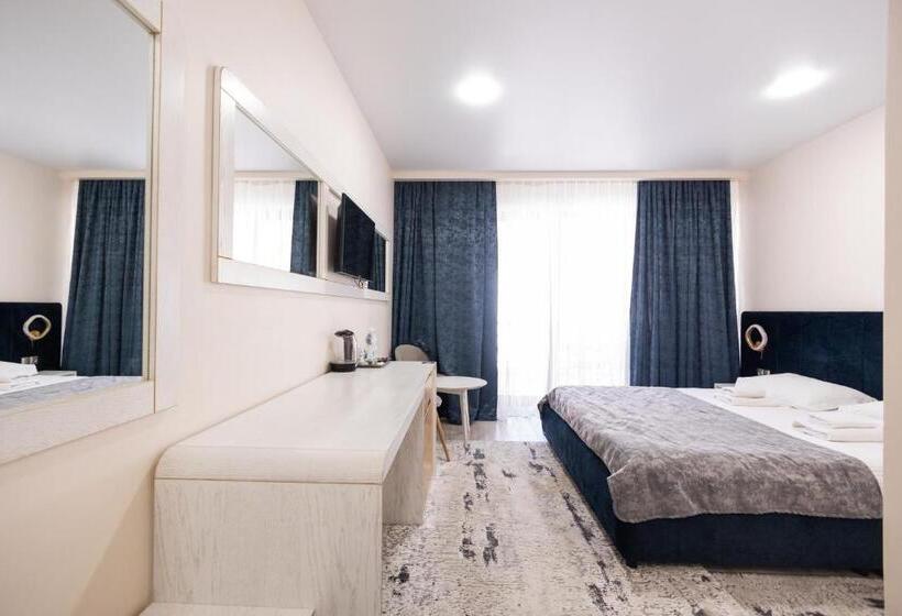 جناح جونيور, Elena Spa Resort