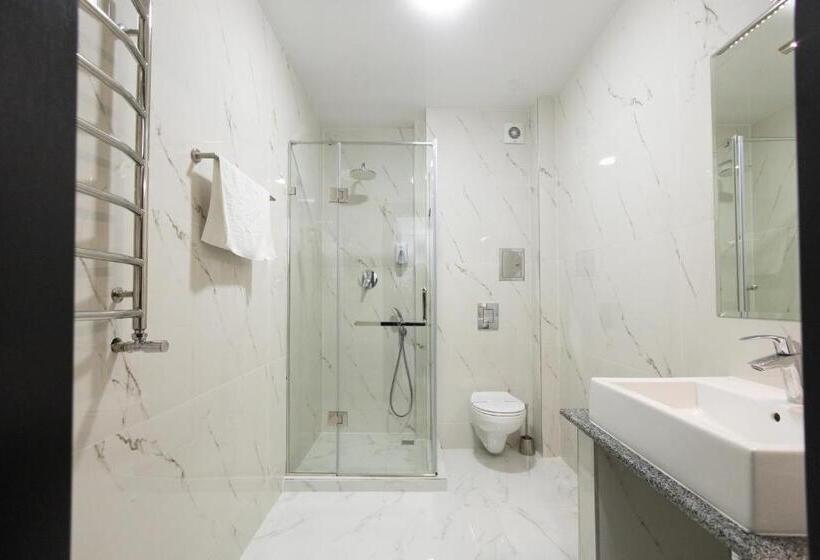 غرفة إدارية ثلاثية, Elena Spa Resort