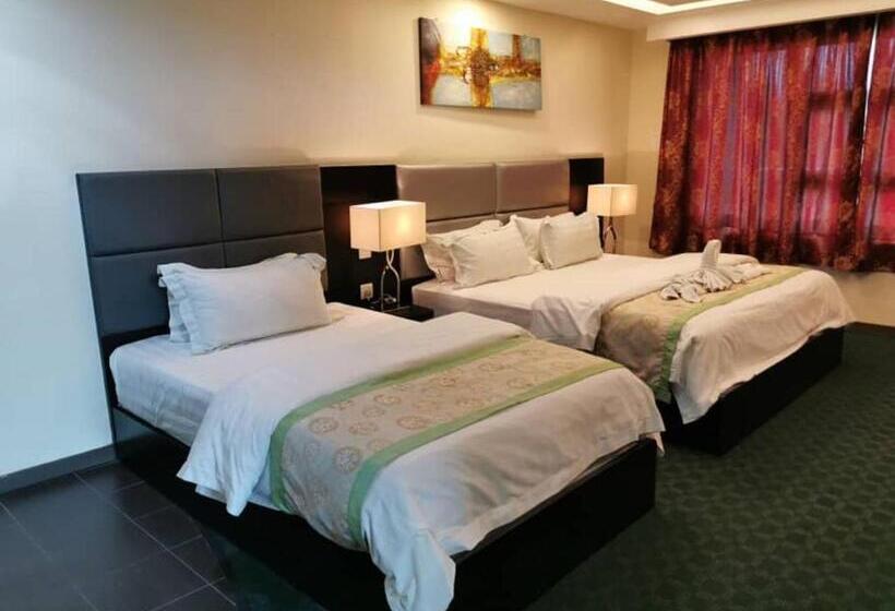 سوئیت با بالکن, Melang Inn