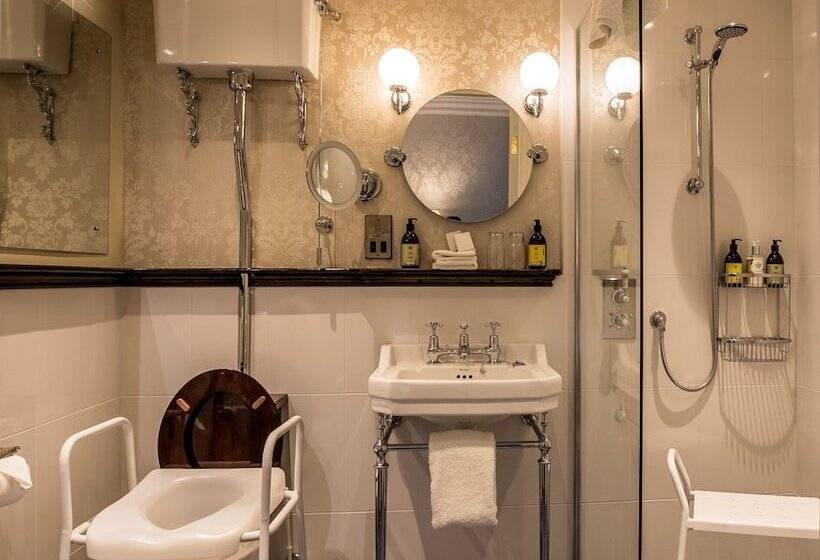 スタンダードルーム, Ghan House