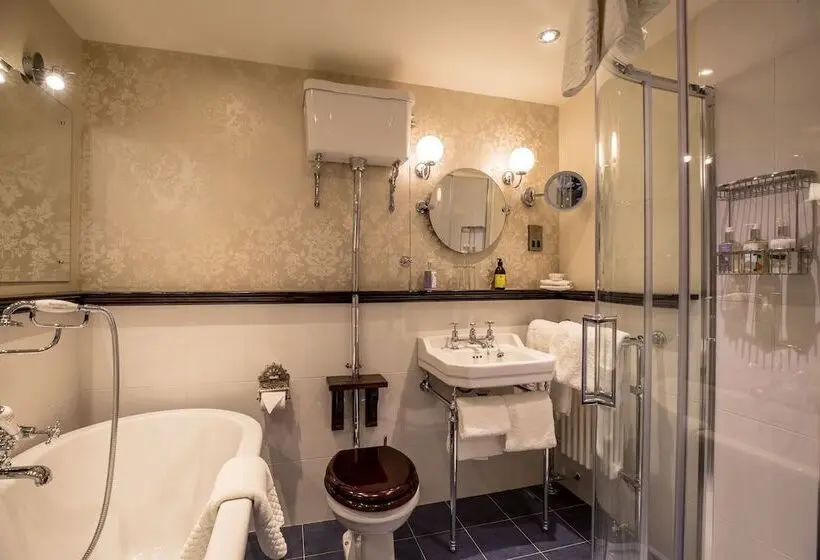 スタンダードルーム, Ghan House