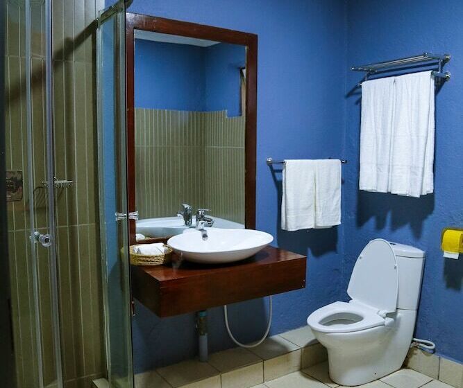 اتاق لوکس یک تخته, Malkia Trees Lodge