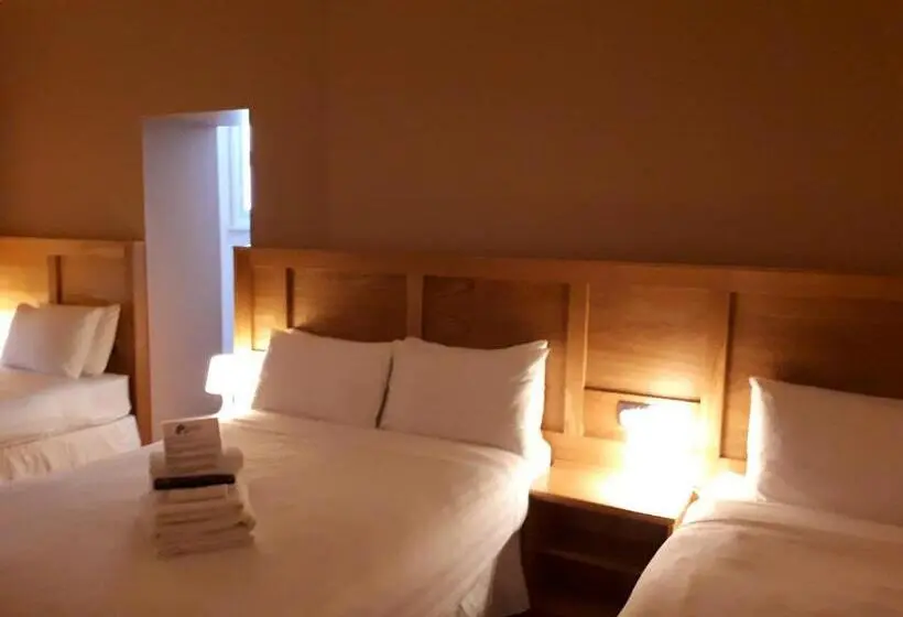 スタンダードトリプルルーム, Bank House Guesthouse
