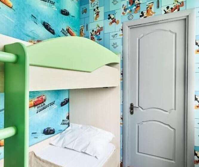 Семейный Номер, La Mari Hotel Sheremetyevo