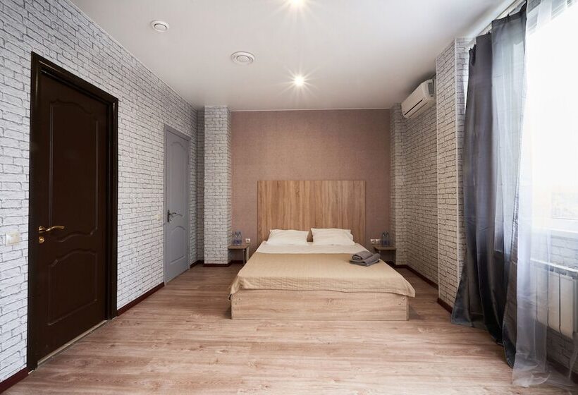 Семейный Номер, La Mari Hotel Sheremetyevo