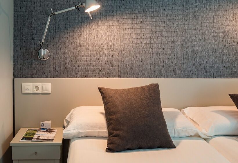 Номер Стандарт, Ur Alde