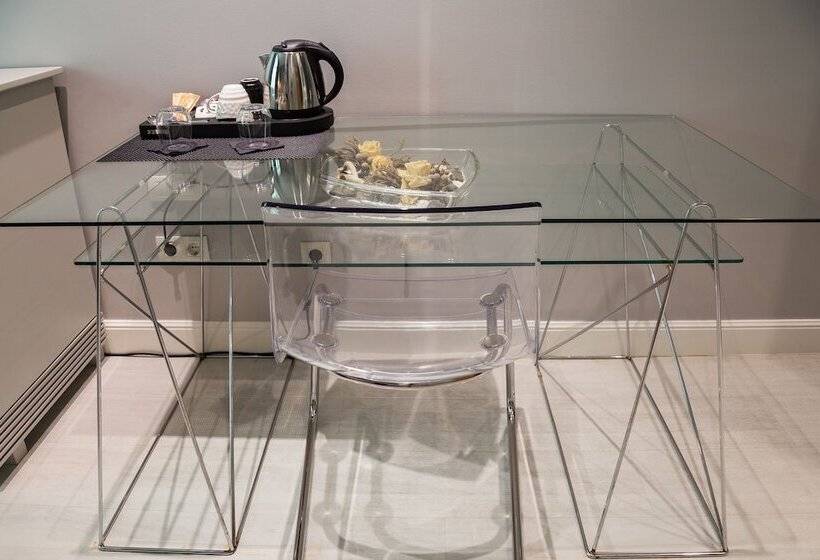 Номер Стандарт, Ur Alde