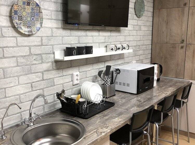 シングルベーシックルーム, Horoshy Hostel