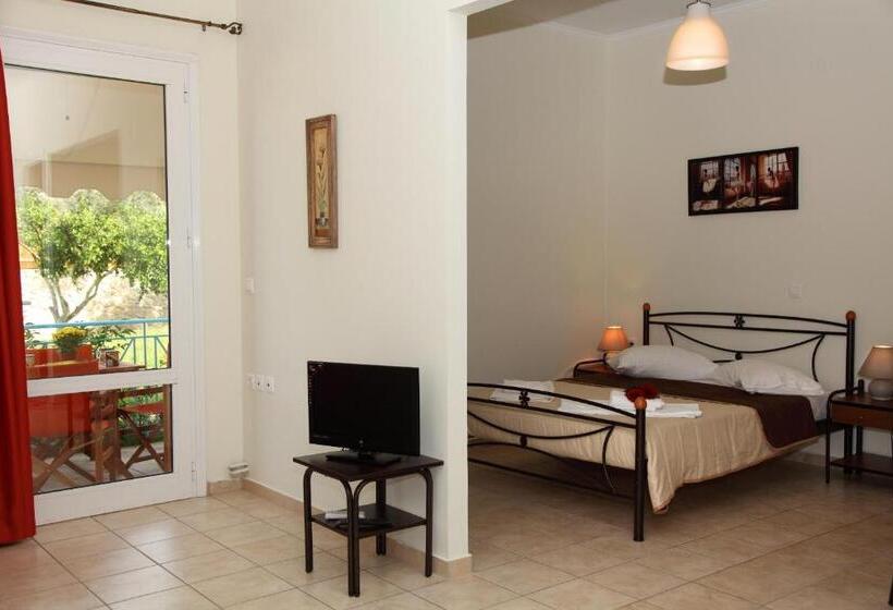 低层单卧公寓, Apartments Avra