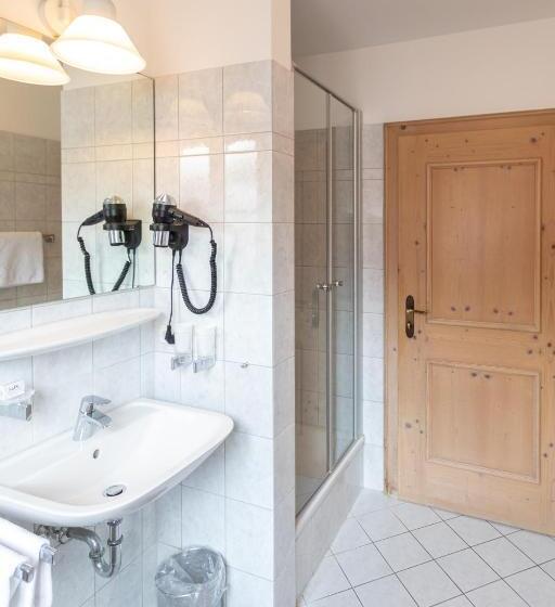 חדר סטנדרט לשלושה, Landgasthof Schöntag