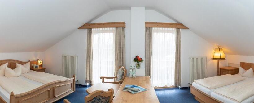 חדר משפחתי, Landgasthof Schöntag