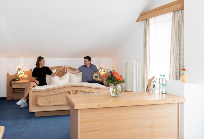 Семейный Номер, Landgasthof Schöntag