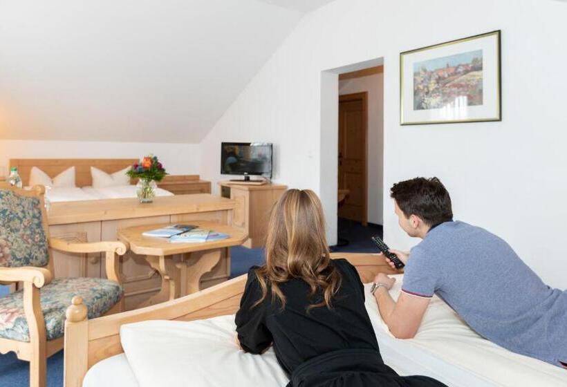 חדר משפחתי, Landgasthof Schöntag