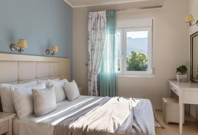 דירת חדר, Sole Mare