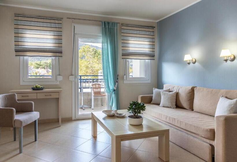 דירת חדר, Sole Mare