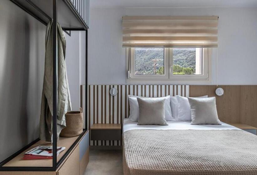 סוויטת סופריור, Sole Mare