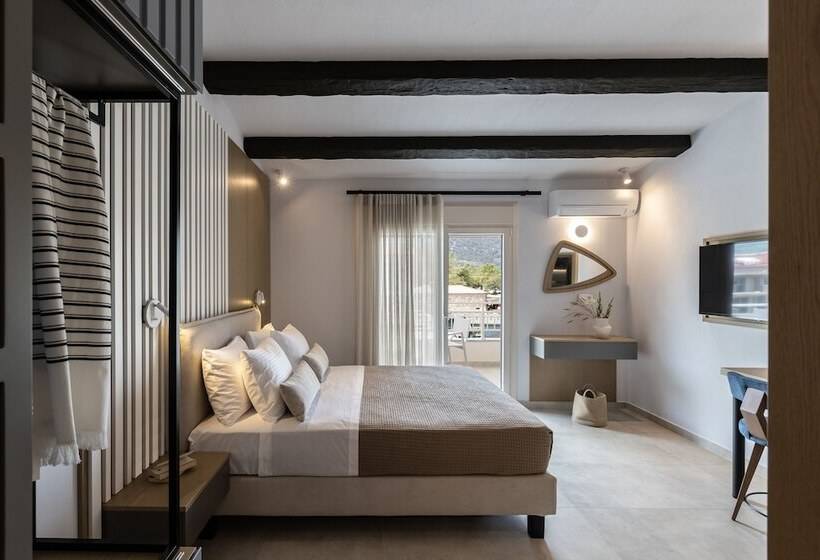 חדר סופריור, Sole Mare