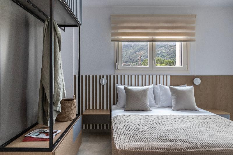 סוויטת סופריור, Sole Mare