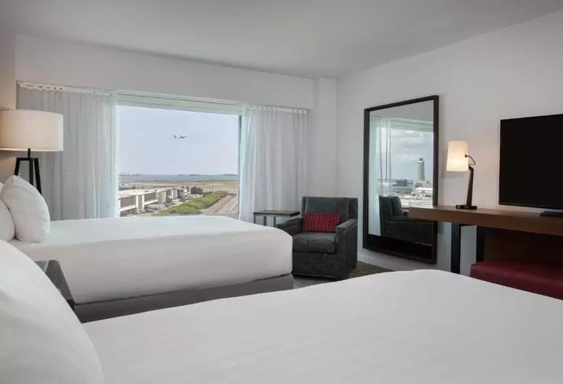 اتاق استاندارد با 2 تخت دوبل, Hyatt Regency Boston Harbor