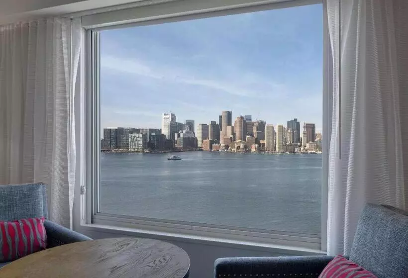 اتاق استاندارد با تخت بزرگ, Hyatt Regency Boston Harbor