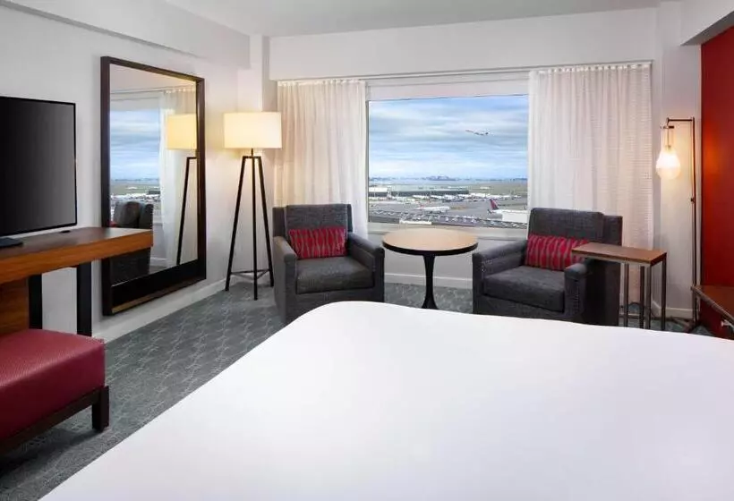 اتاق استاندارد با تخت بزرگ, Hyatt Regency Boston Harbor