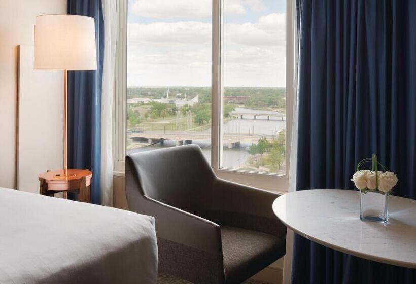 اتاق استاندارد با 2 تخت دوبل, Hyatt Regency Wichita