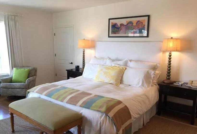 سوییت جونیور, Inn At Playa Del Rey