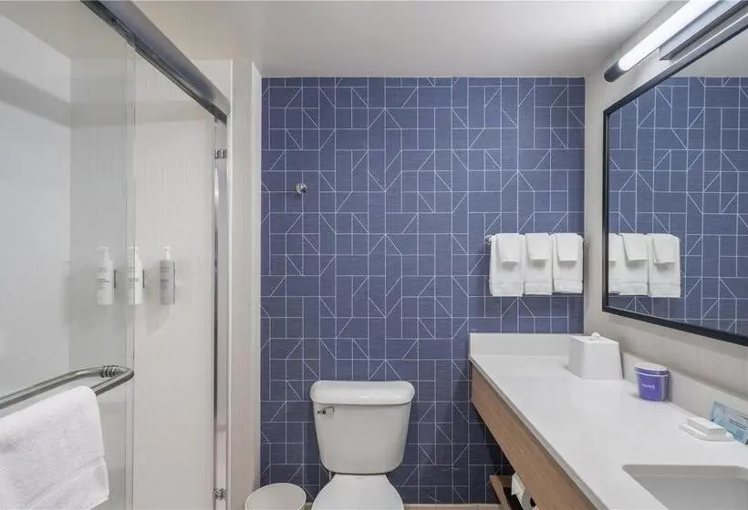 スイート, Quality Suites Milwaukee Airport