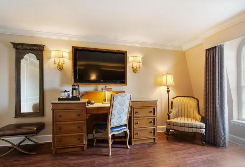 Номер Deluxe, St. Marie