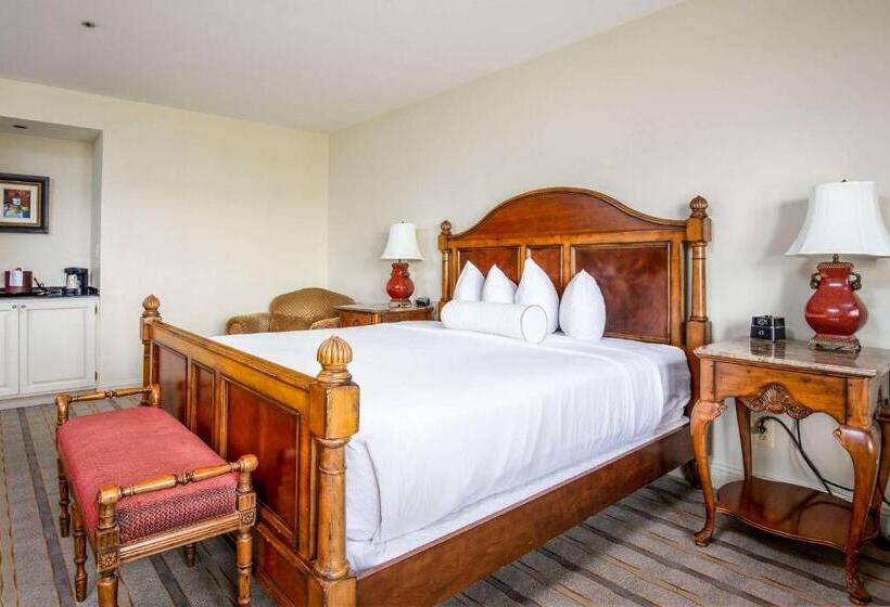 חדר סטנדרט עם מיטת קינג, The Inn At Henderson S Wharf, Ascend Hotel Collection