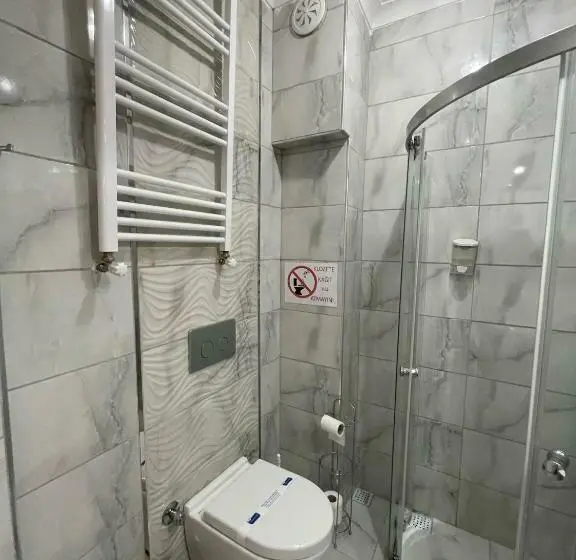 اتاق استاندارد یک نفره, Teki̇nler Otel