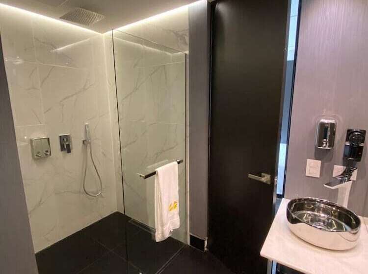 غرفة قياسية مزوَّدة بجاكوزي, Haven A Design