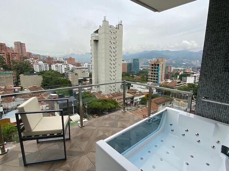 غرفة قياسية مزوَّدة بجاكوزي, Haven A Design