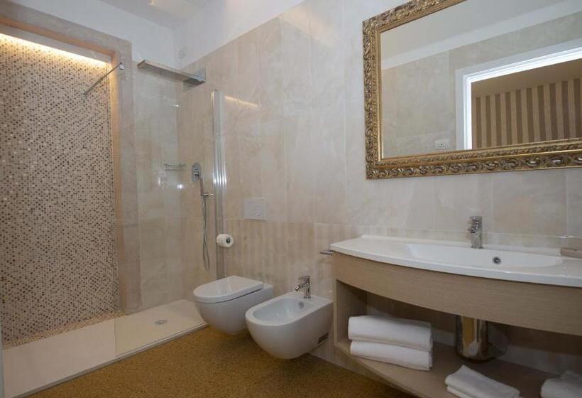 سوییت جونیور لوکس, Villa Allegri Agriturismo Di Charme