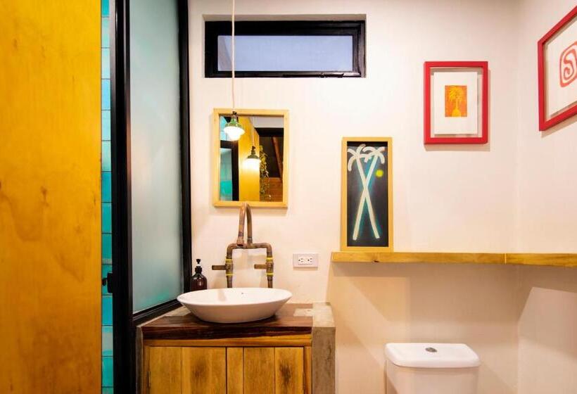 חדר סטנדרט עם מיטת קינג, Somos