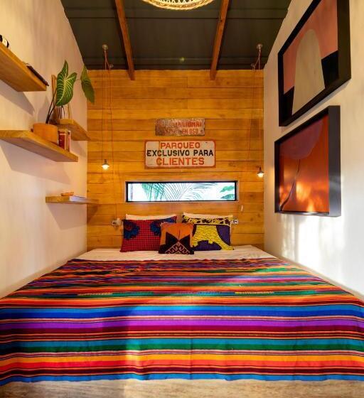 חדר סטנדרט עם מיטת קינג, Somos