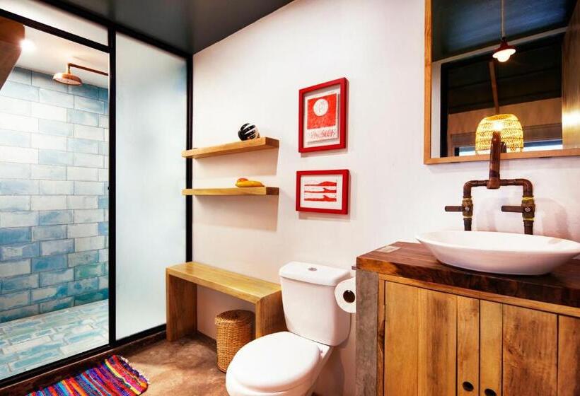 חדר סטנדרט עם מיטת קינג, Somos