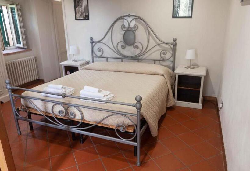 스탠다드 스튜디오, Bed And Breakfast Villa Torre Degli Onesti Apartments