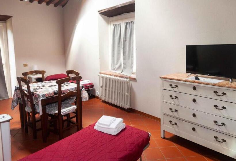 דירת חדר נוף לגינה, Bed And Breakfast Villa Torre Degli Onesti Apartments