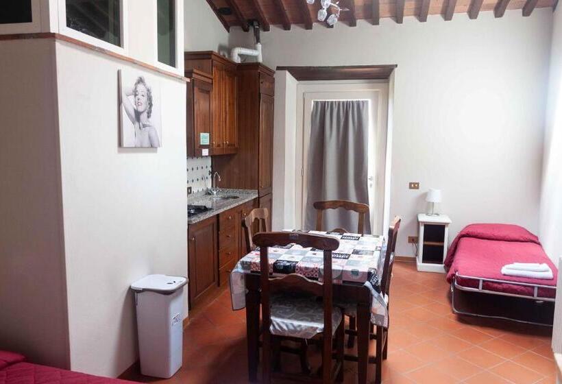 דירת חדר נוף לגינה, Bed And Breakfast Villa Torre Degli Onesti Apartments